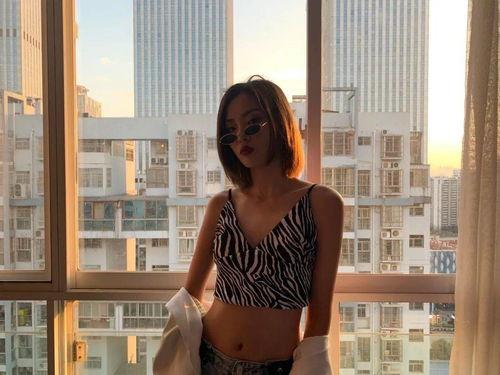 国产模特丨C视频,镜头下的时尚魅力与青春风采