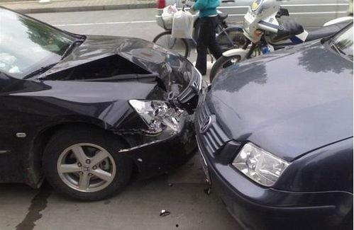 日系跟国产碰撞视频,性能对决一触即发！